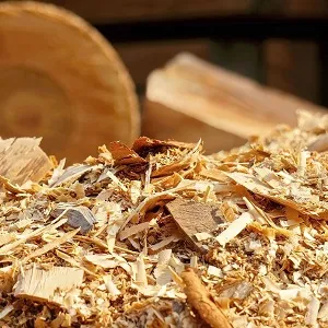 Лиственные опилки оптом в Арзамасе и других различных марок заказать от 16 тонн